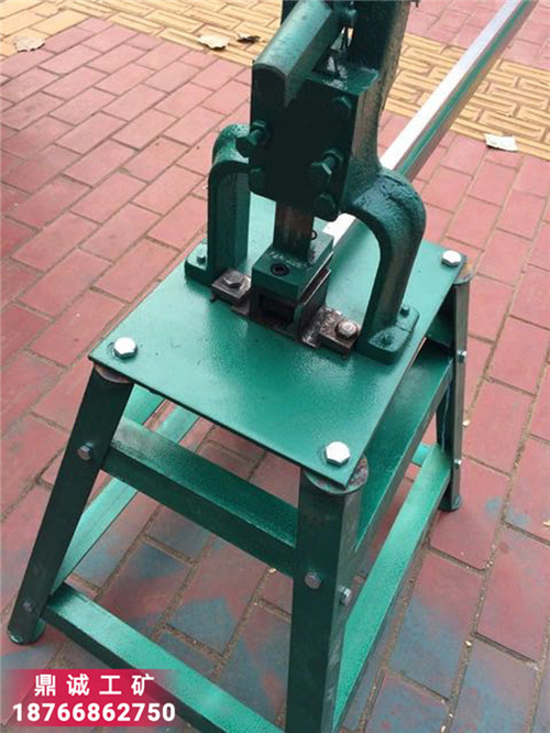 8 手動沖孔機(jī) (1)