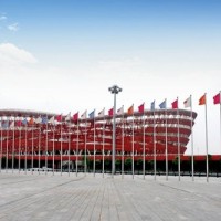浙江電動(dòng)旗桿定做廠家_河北華龍鼎門業(yè)加工不銹鋼錐形旗桿