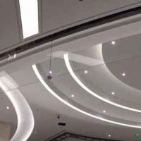 河北擋煙垂壁廠家，任丘市龍騰門業(yè)有限公司