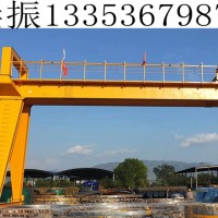 江蘇揚(yáng)州龍門(mén)吊超載作業(yè)會(huì)造成的危害