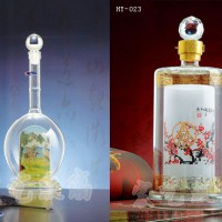 上海手工工藝酒瓶-河間宏藝玻璃制品廠家定做內(nèi)畫(huà)酒瓶