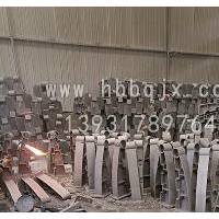 天津鑄鋼防撞橋梁支架生產(chǎn)廠家/泊泉機(jī)械訂做橋欄鑄鋼支架