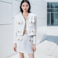 溫碧霞自創(chuàng)IRENENA服裝名媛風(fēng)法式上衣