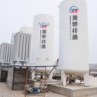 北京液化天然氣儲罐定做廠家~百恒達(dá)祥通加工低溫儲罐（臥式）